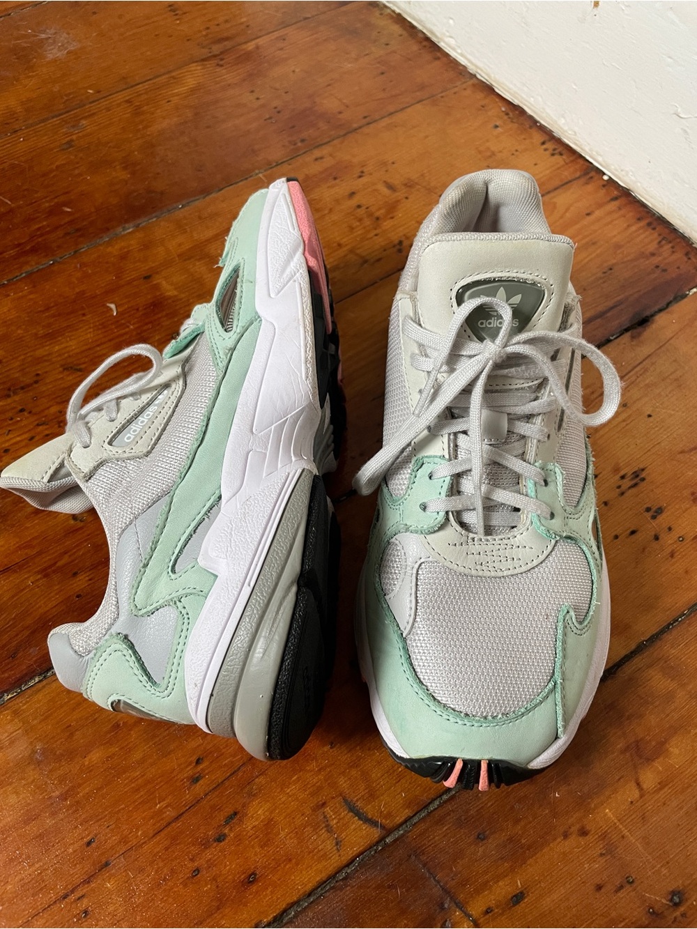 adidas Women’s Mint Green & Light Gray Sneakers